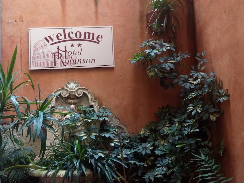 Hotel Robinson Рим Екстер'єр фото