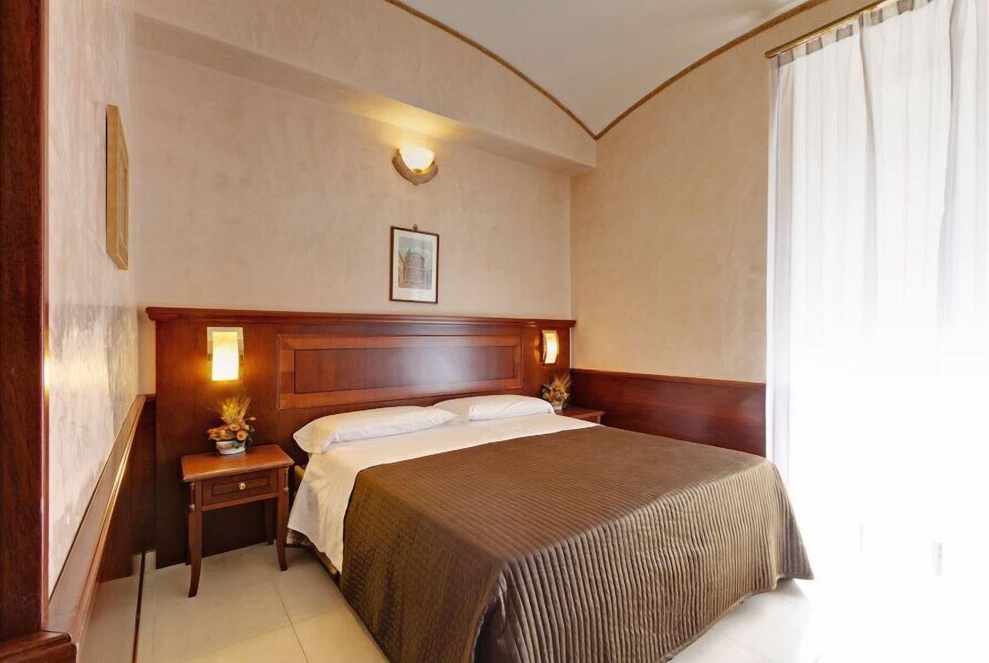 Hotel Robinson Рим Екстер'єр фото