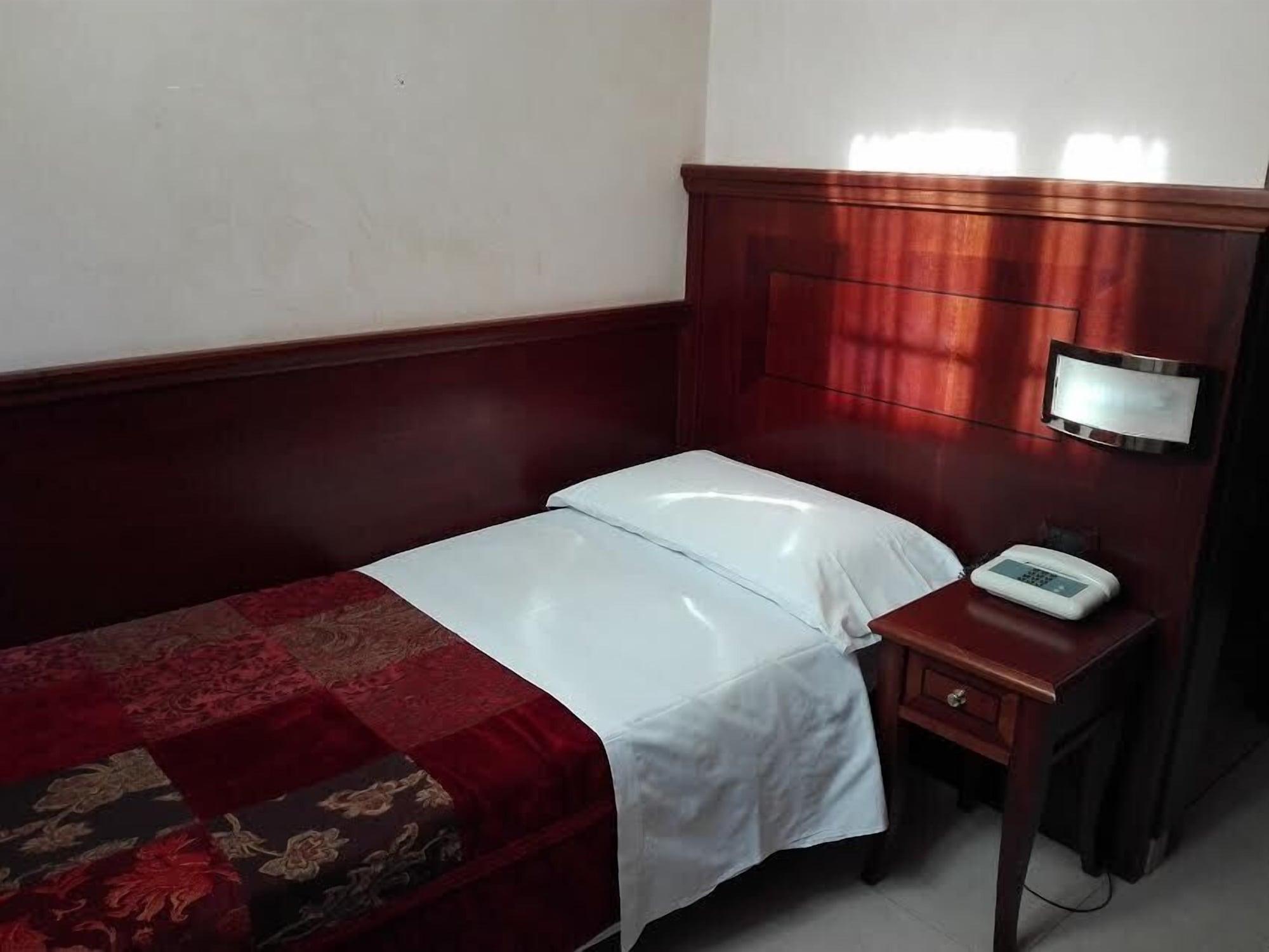 Hotel Robinson Рим Екстер'єр фото