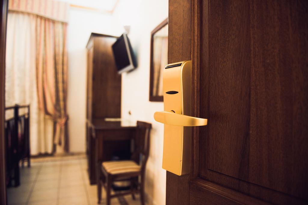 Hotel Robinson Рим Екстер'єр фото