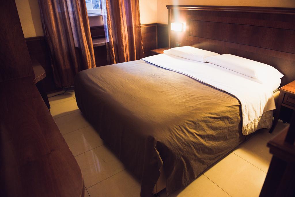 Hotel Robinson Рим Екстер'єр фото